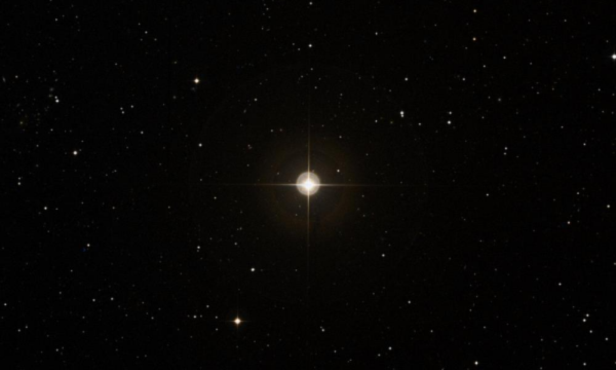 HIP-76366 (Star) - In-The-Sky.org