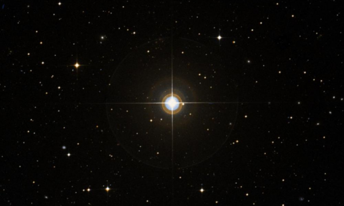 τ-Phe (Star) - In-The-Sky.org