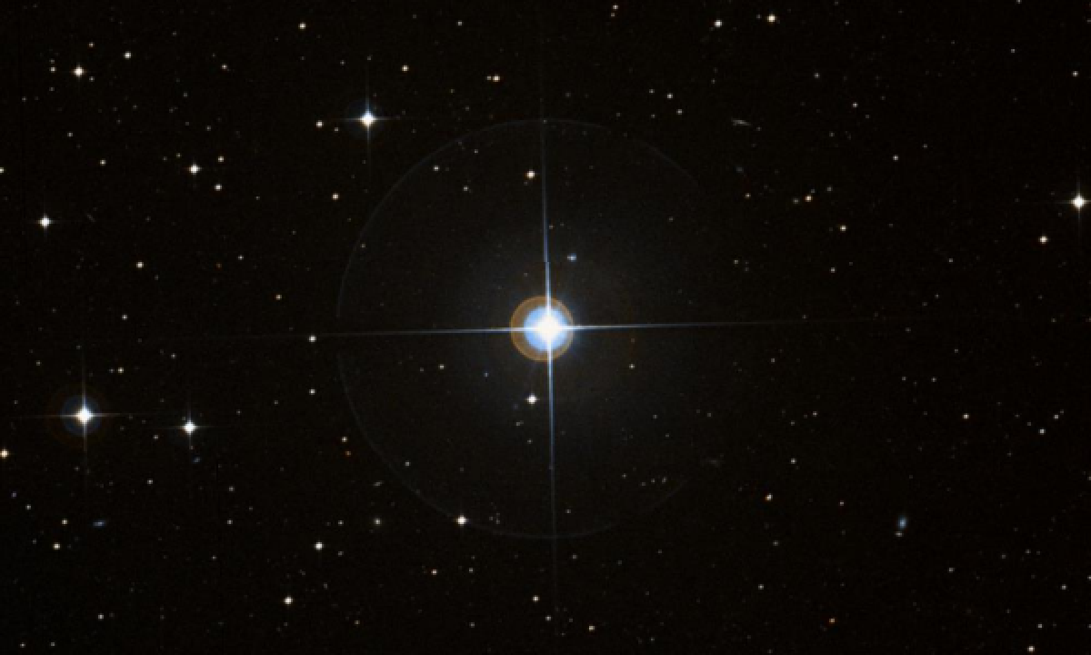 The star π-PsA - In-The-Sky.org